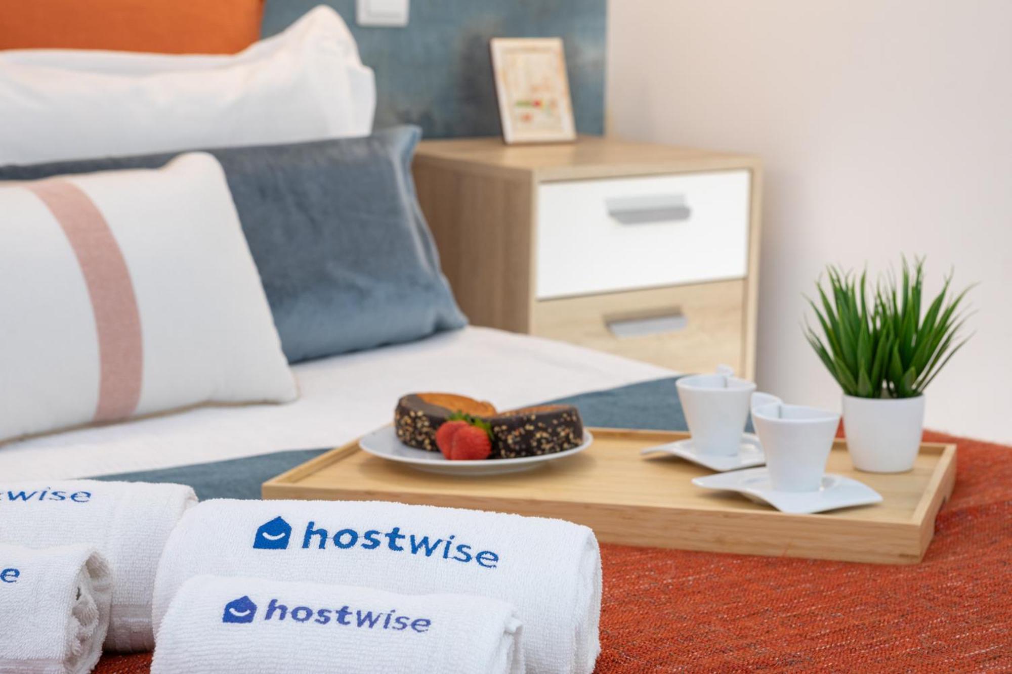 Ferienwohnung Deluxe Spacious Flats w Mezzanine by Host Wise Porto Zimmer foto