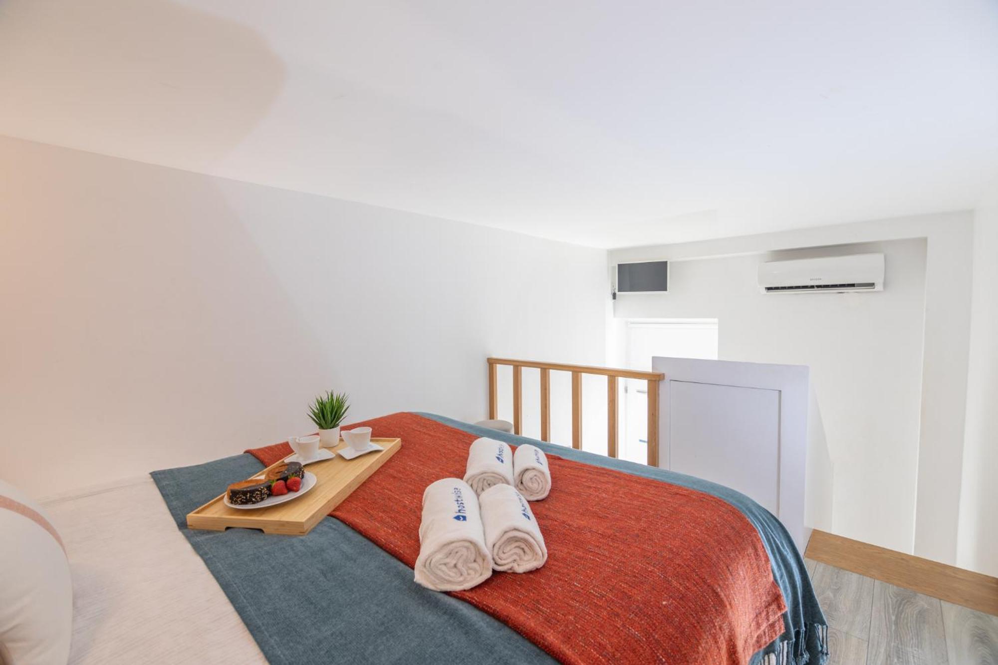 Ferienwohnung Deluxe Spacious Flats w Mezzanine by Host Wise Porto Zimmer foto